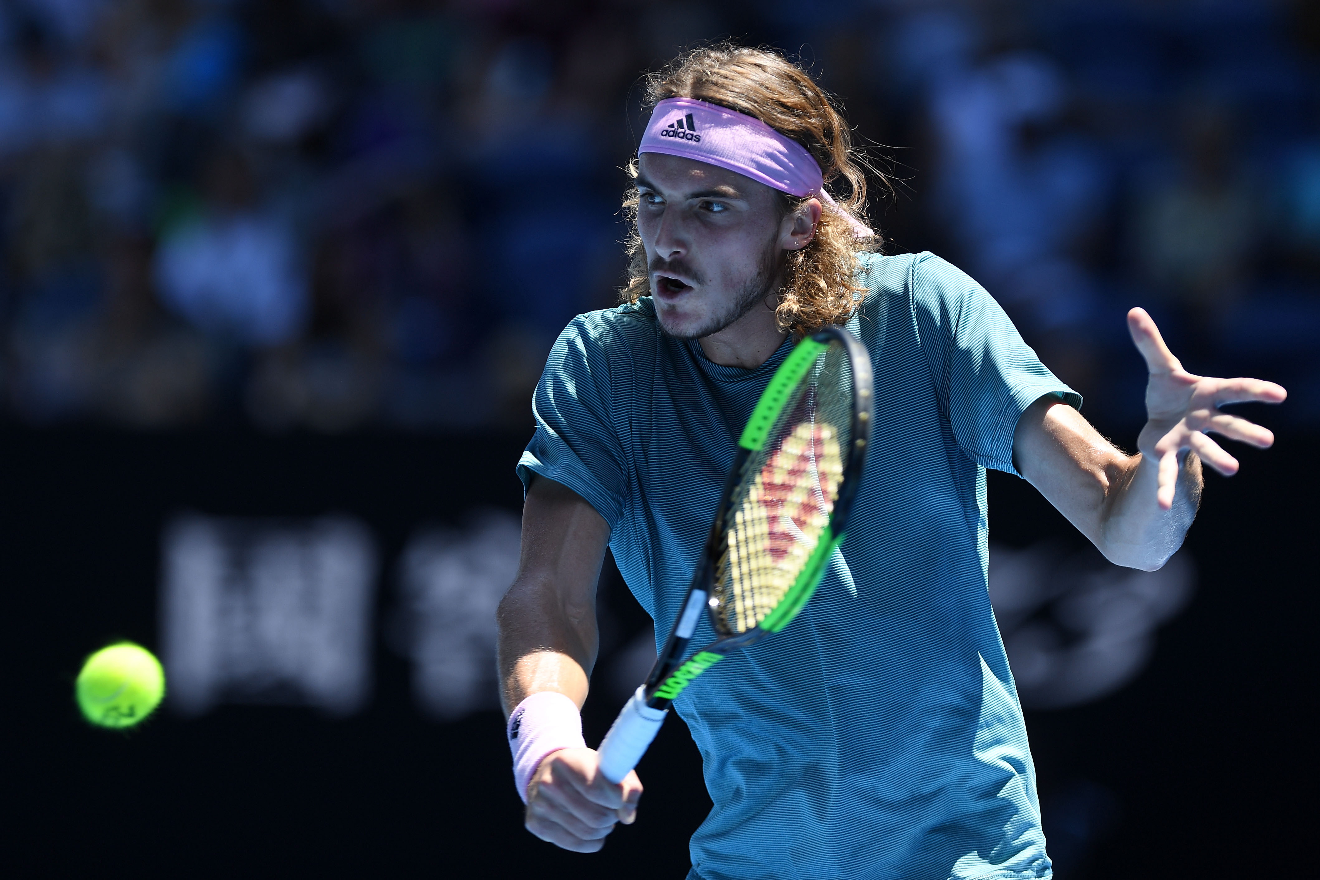 开云APP-拉沃尔杯横扫法网，西西帕斯刷新纪录